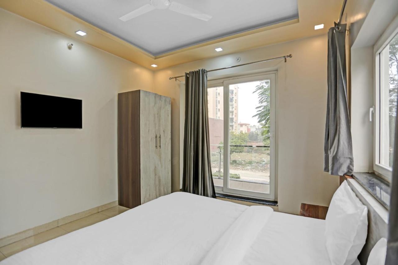 Hotel O Expo View Near Pvr Ansal Plaza Greater Noida Kültér fotó