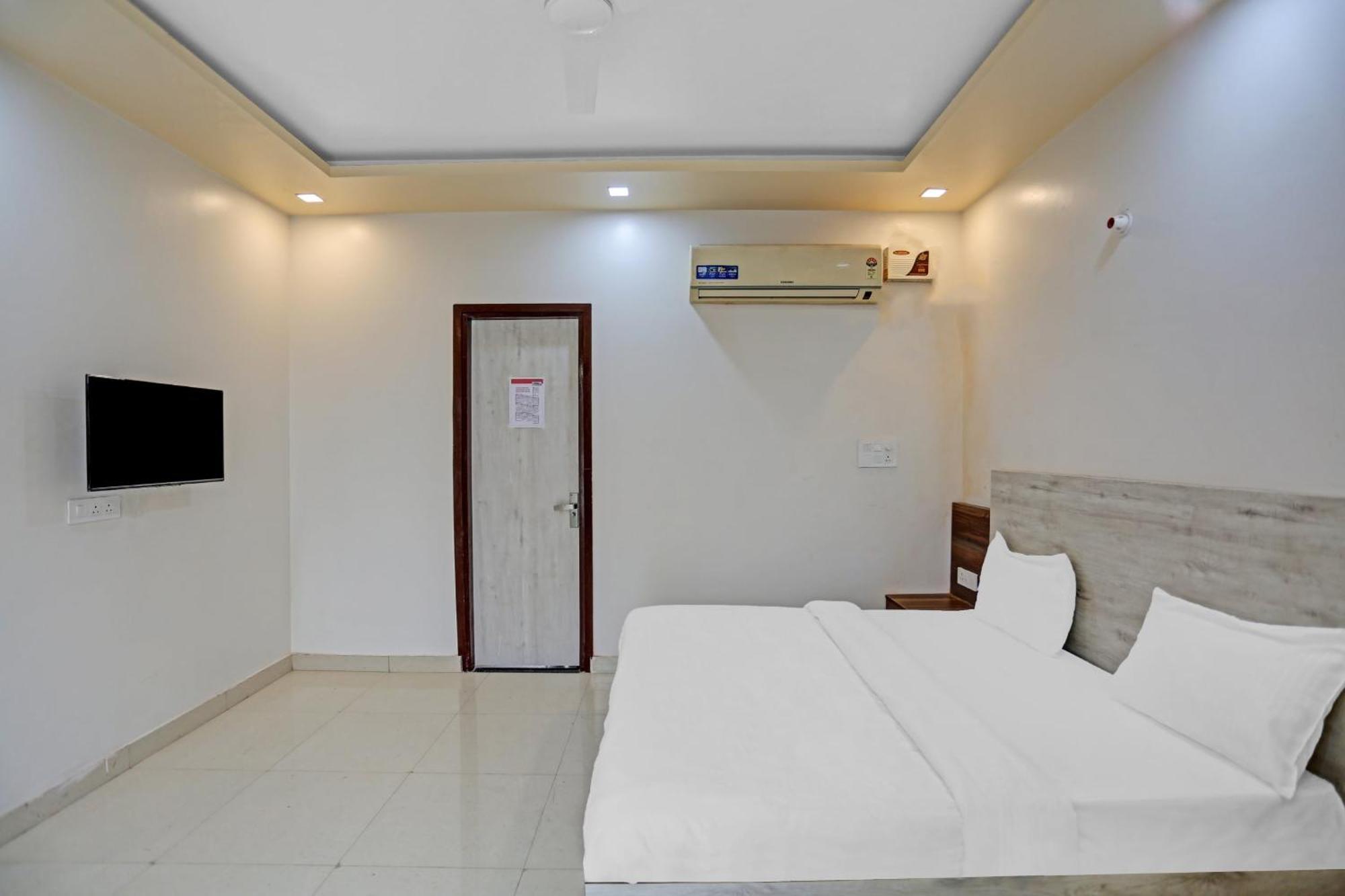 Hotel O Expo View Near Pvr Ansal Plaza Greater Noida Kültér fotó