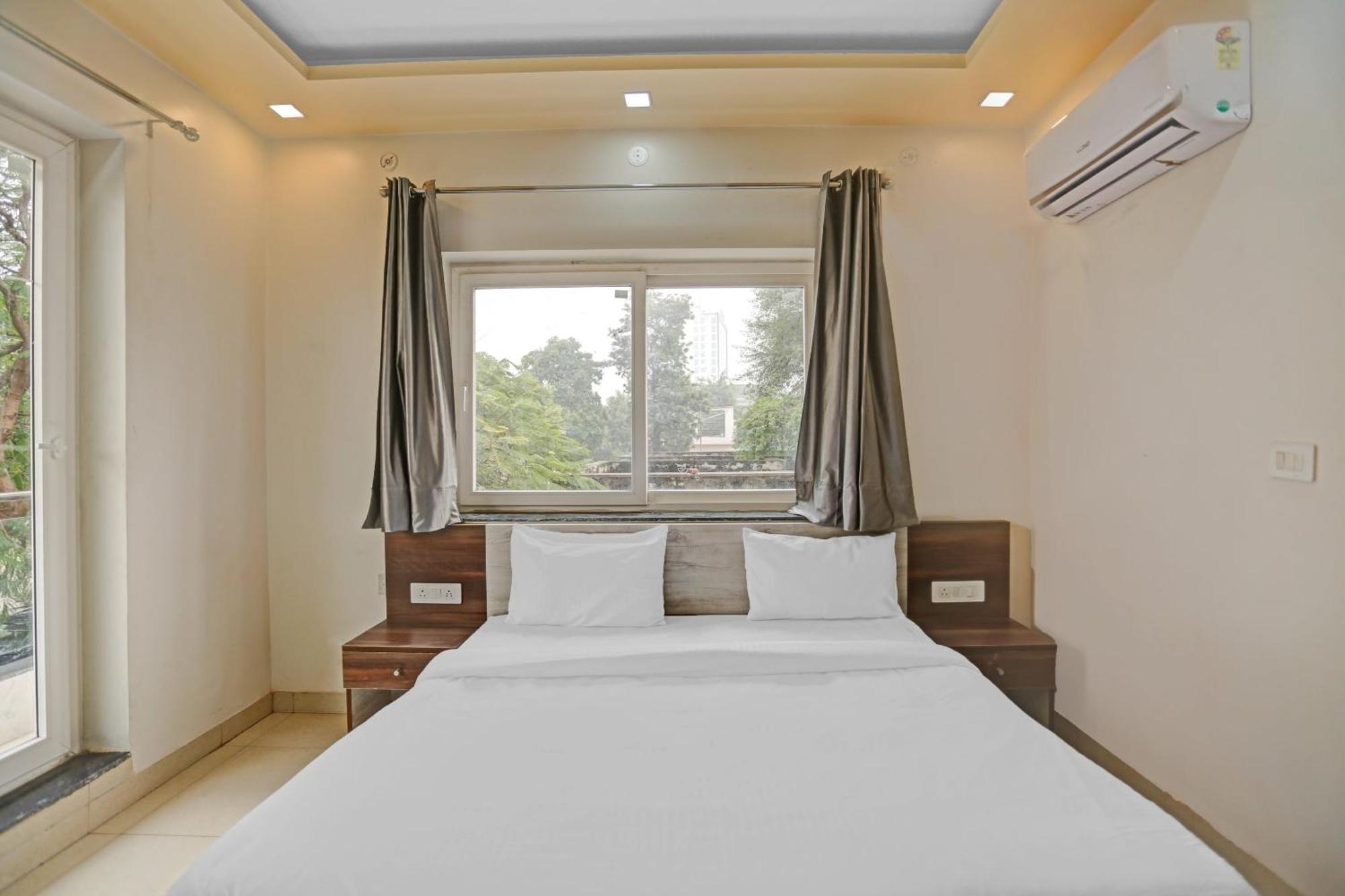Hotel O Expo View Near Pvr Ansal Plaza Greater Noida Kültér fotó