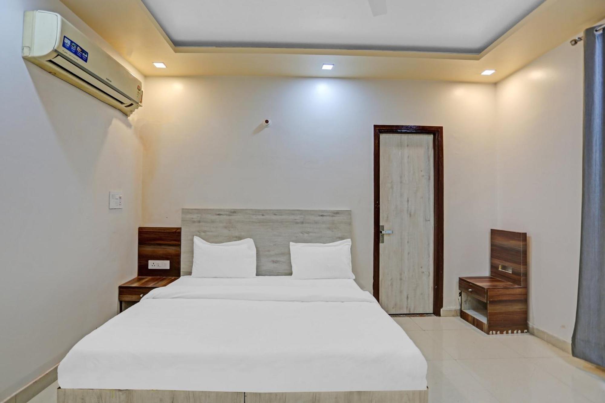 Hotel O Expo View Near Pvr Ansal Plaza Greater Noida Kültér fotó